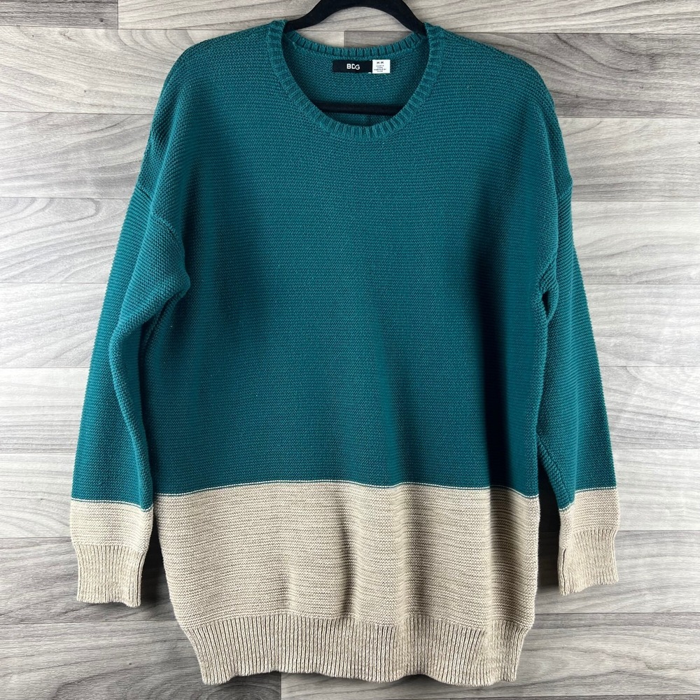 BDG Pullover Sweater Womens M Green Beige Long‎ Sleeve Cotton Blend Oversized